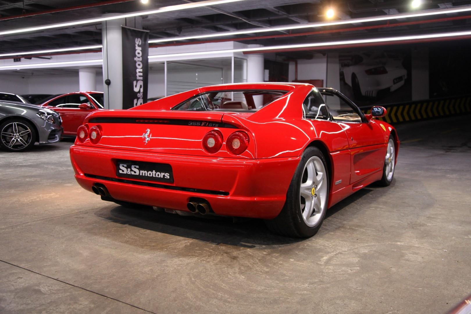 Ferrari 355 GTS