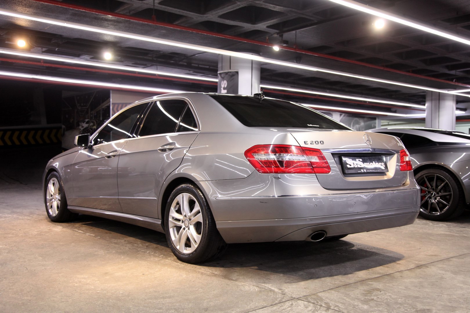 Mercedes Benz E 200 CGI BlueEfficiency Avantgarde