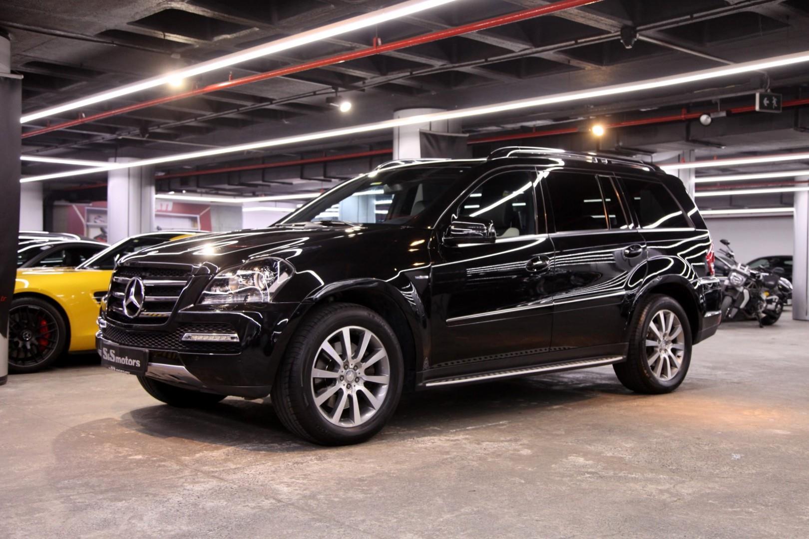 Купить мерседес matic. Мерседес gl 350 4matic. Mercedes-Benz gl 350 CDI 4matic. Mercedes Benz gl350 CDI. Мерседес-Бенц gl 350 CDI 4 matic.