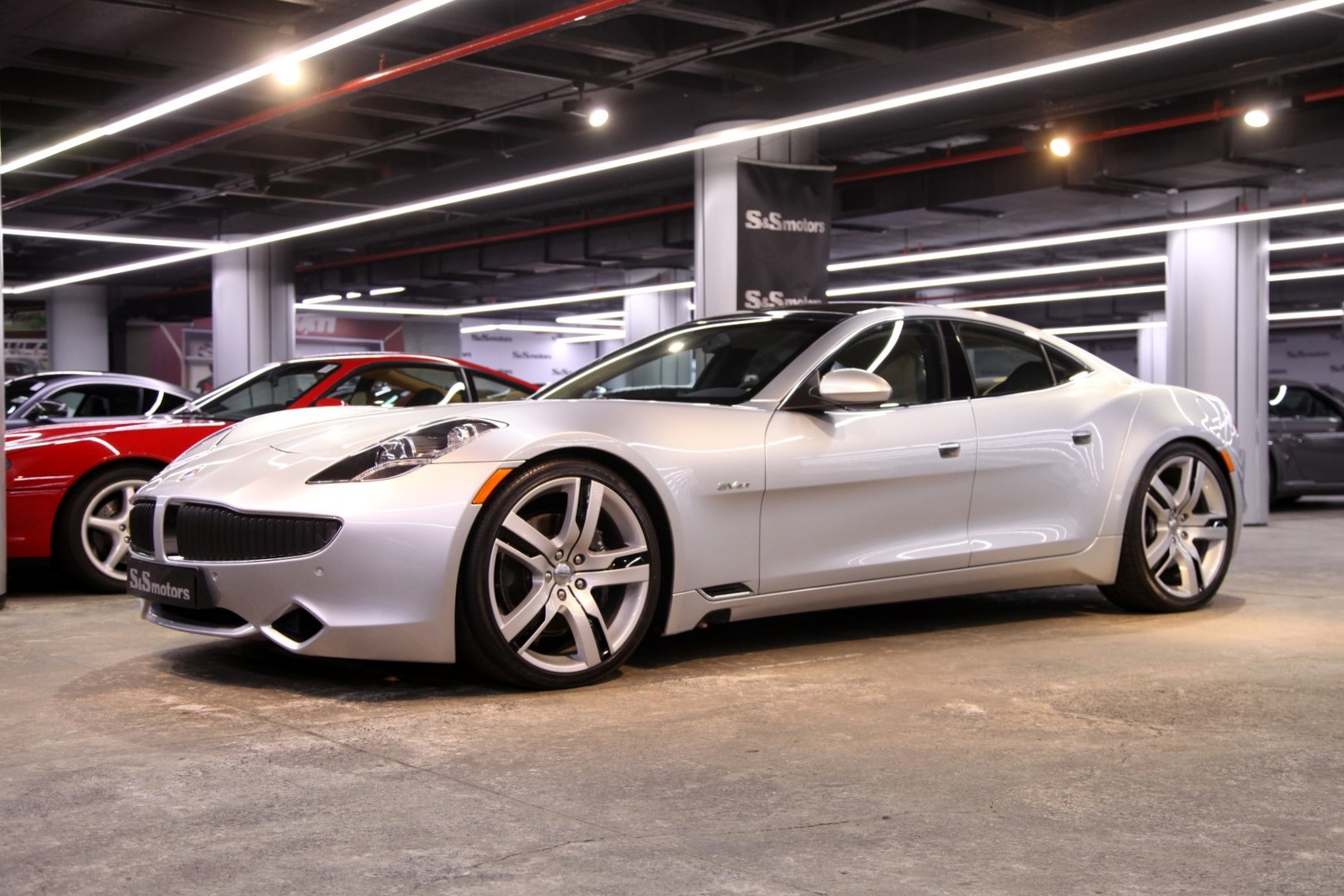 Спорткар Fisker Karma