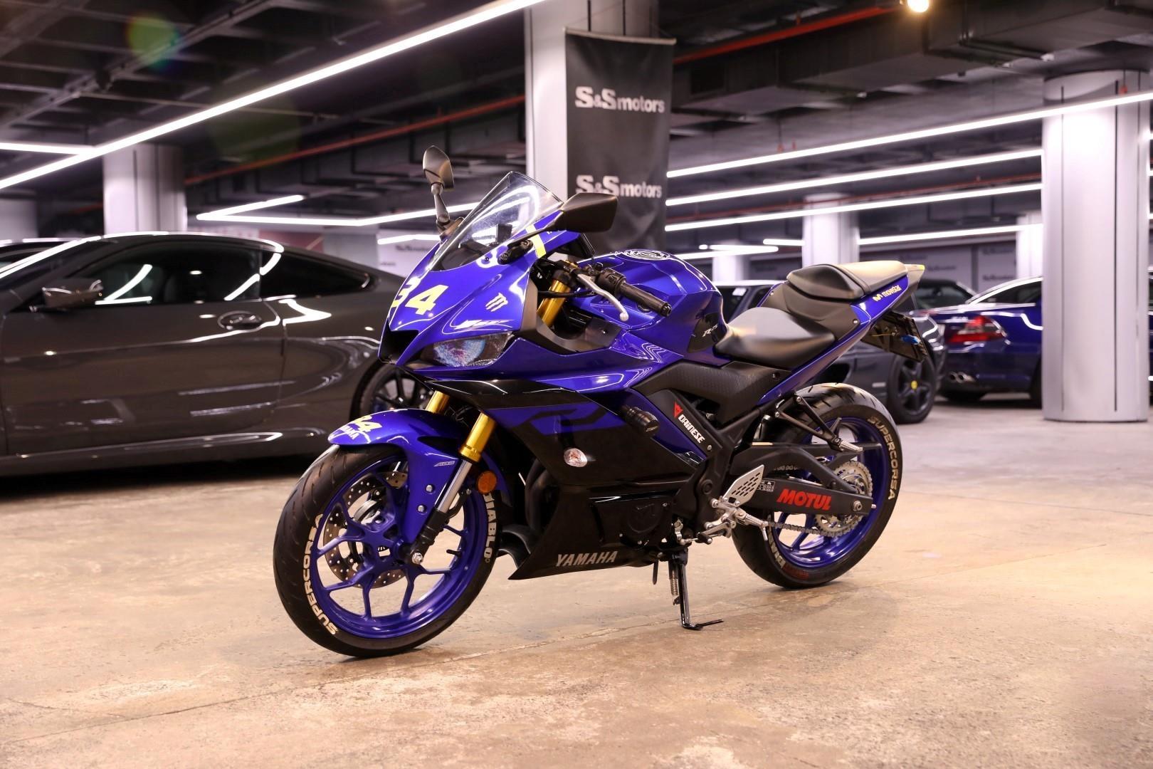 Yamaha YZF r25
