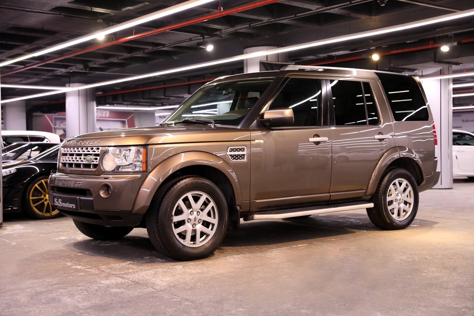Land Rover Discovery 4 2.7 TDV6 XS