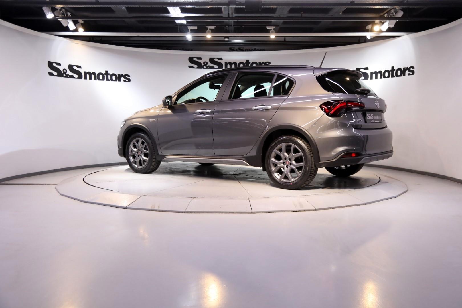 Fiat Egea Cross 1.4 Fire Urban