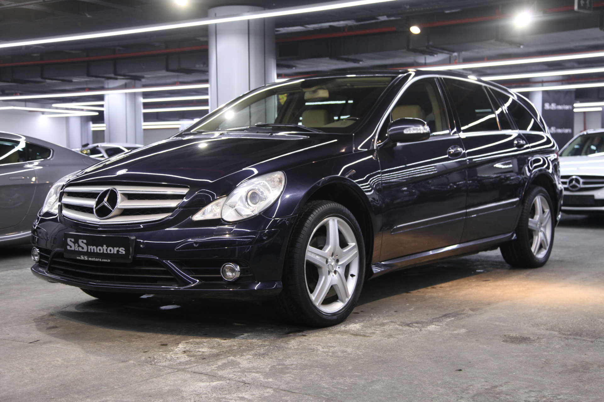 Mercedes Benz R 320 CDI L 4Matic AMG